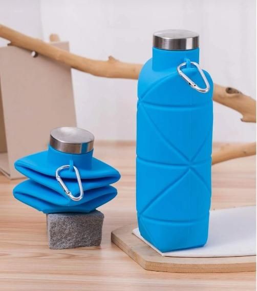 Munafa Reusable Foldable Silicone Water Bottle with Portable Buckle Silicone 700ml