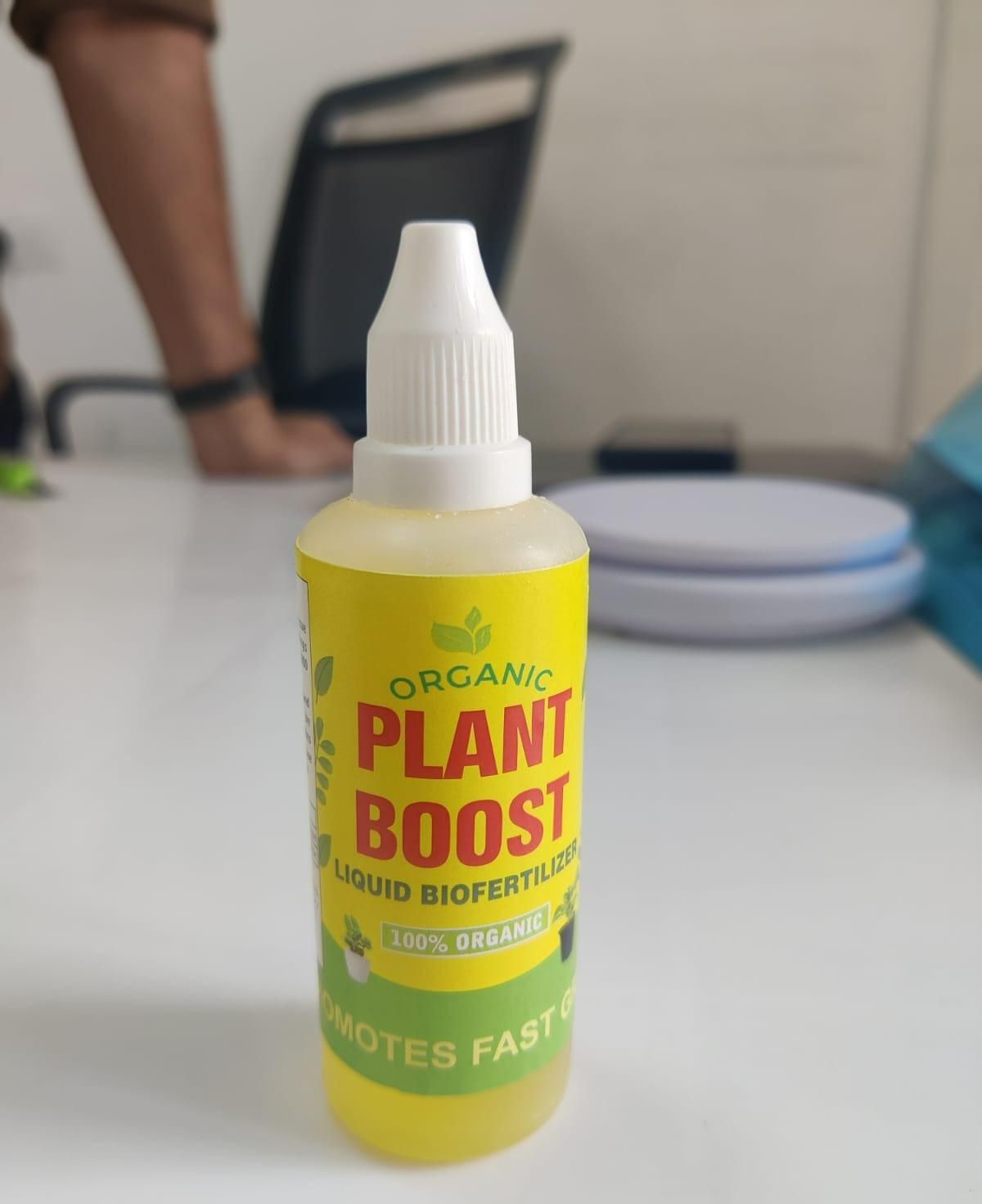 Munafa Plant Boost Liquid Biofertilizer for All Crops,Organic (Pack of 4)