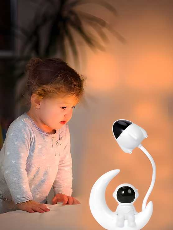 Munafa Astronaut Desk Lamp